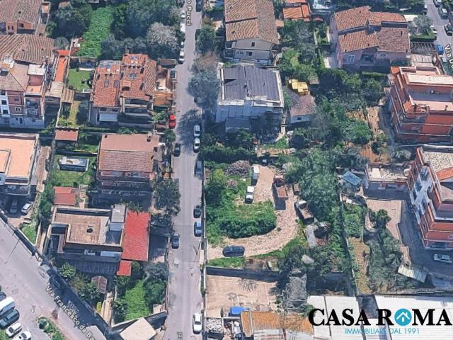 Terreno in vendita a Tor San Giovanni, Roma Capitale