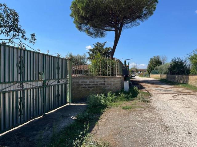 Terreno in vendita a Cesano, Anguillara Sabazia