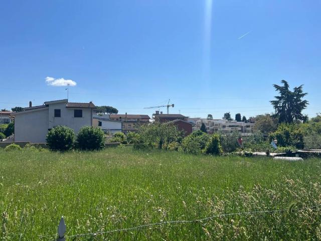 Terreno in vendita a Municipio Roma XIV, Roma Capitale