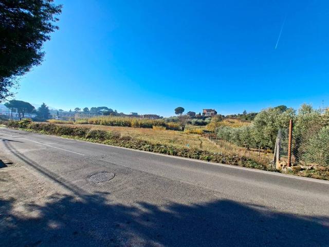 Terreno in vendita a Finocchio, Roma Capitale