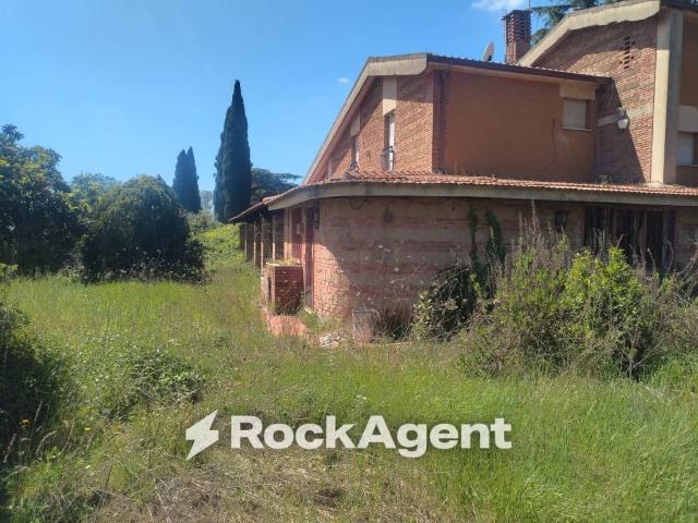 Terreno in vendita a Municipio Roma IX, Roma Capitale
