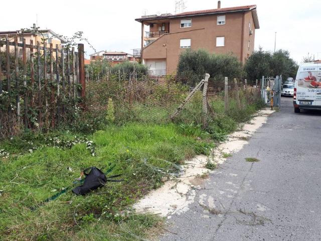 Terreno in vendita a Municipio Roma XV, Roma Capitale