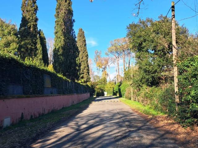 Terreno in vendita a Municipio Roma IX, Roma Capitale