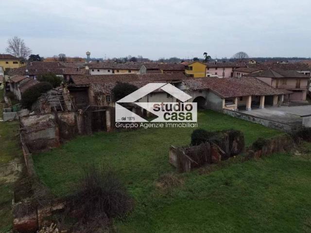 Terreno in vendita a Romanengo, Lombardia
