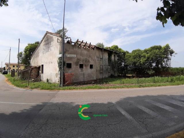 Terreno in vendita a Romano D'ezzelino, Veneto
