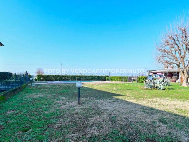 Terreno in vendita a Romano Di Lombardia, Lombardia