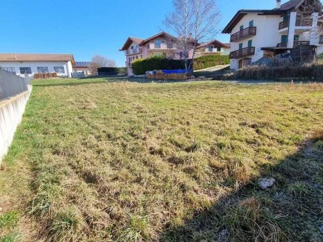 Terreno in vendita a Comunità della Val di Non, Romeno