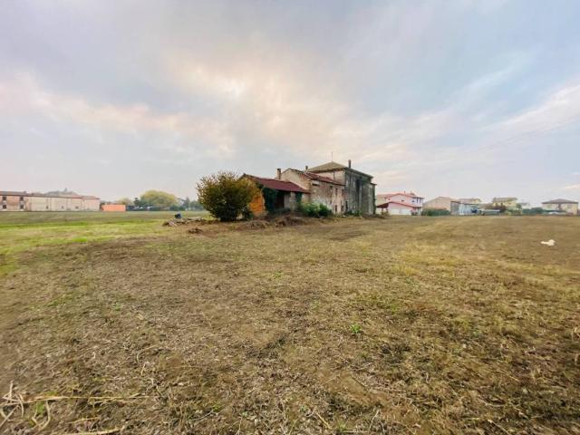 Terreno in vendita a Ronco all'Adige, Verona