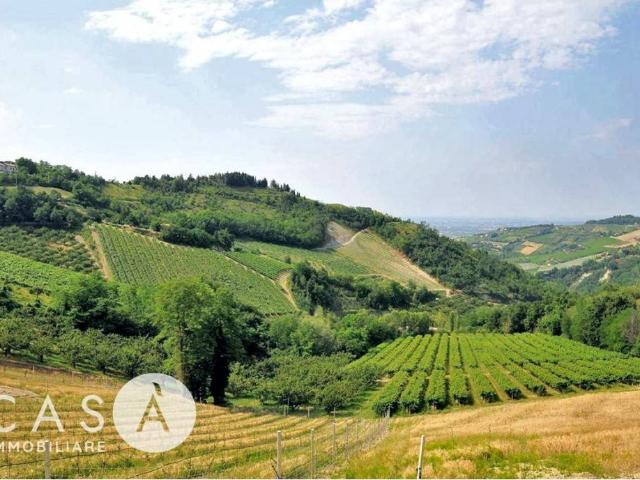Terreno in vendita a Cento, Roncofreddo