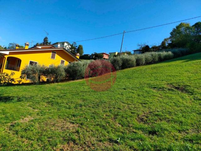 Terreno in vendita a Cento, Roncofreddo