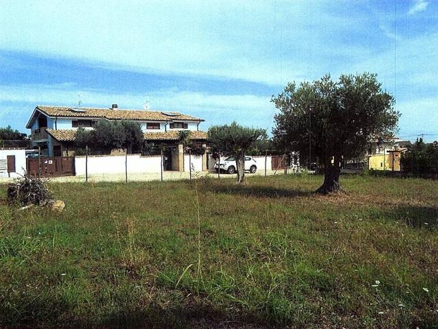 Terreno in vendita a Rosciano, Abruzzo