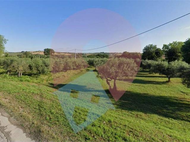 Terreno in vendita a Rosciano, Abruzzo