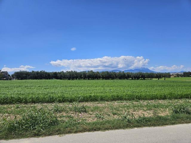 Terreno in vendita a Rosciano, Abruzzo