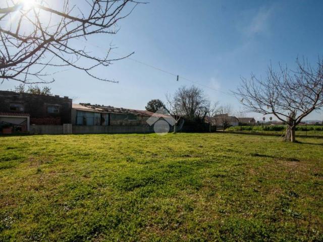 Terreno in vendita a Roseto Degli Abruzzi, Abruzzo