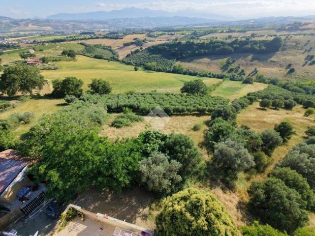 Terreno in vendita a Montepagano, Roseto degli Abruzzi