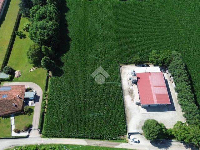 Terreno in vendita a Rossano Veneto, Veneto