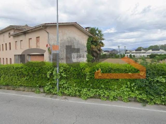 Terreno in vendita a Rossano Veneto, Veneto