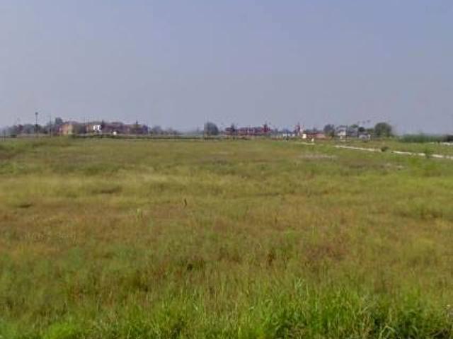 Terreno in vendita a Rottofreno, Reggio Emilia