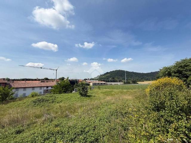 Terreno in vendita a Villaggio Famiglia, Rovato