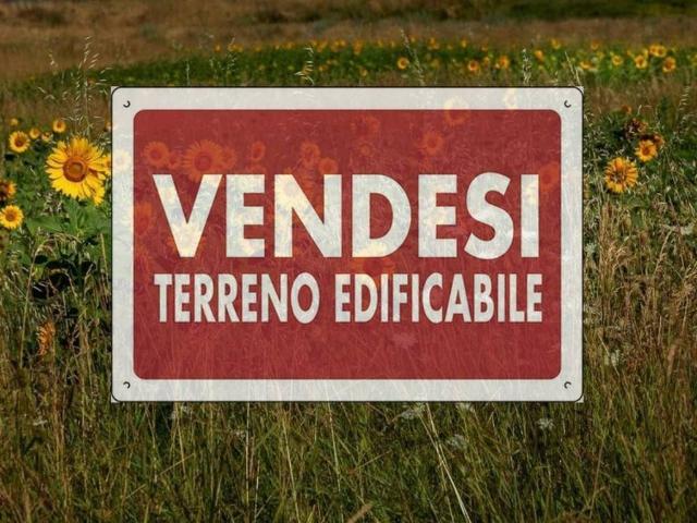 Terreno in vendita a Rovello Porro, Lombardia