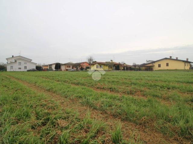 Terreno in vendita a Castelletto, Roverbella
