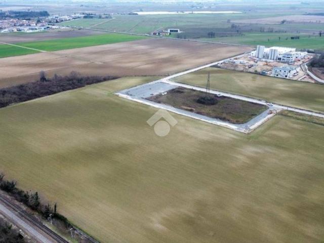 Terreno in vendita a Rovigo, Veneto
