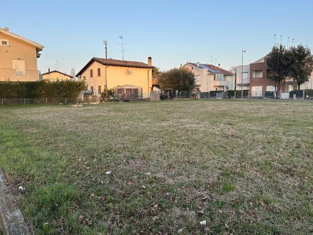 Terreno in vendita a Russi, Reggio Emilia