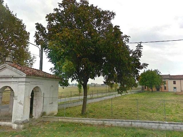 Terreno in vendita a Sabbioneta, Lombardia