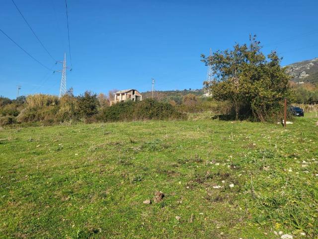 Terreno in vendita a Salerno, Campania