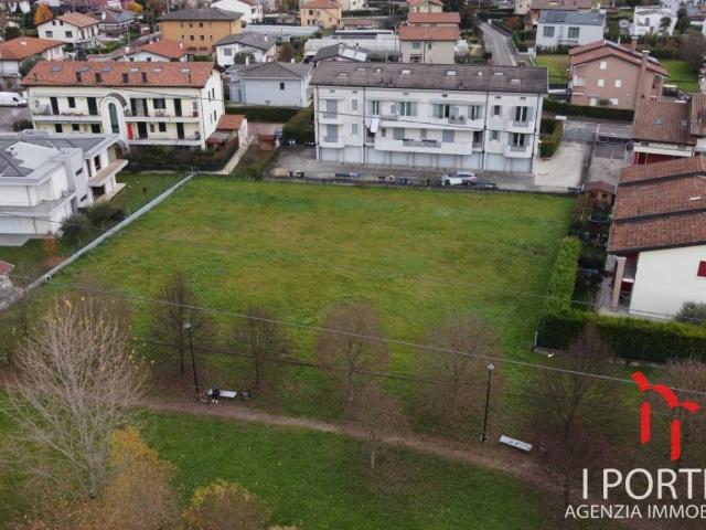 Terreno in vendita a Salzano, Veneto