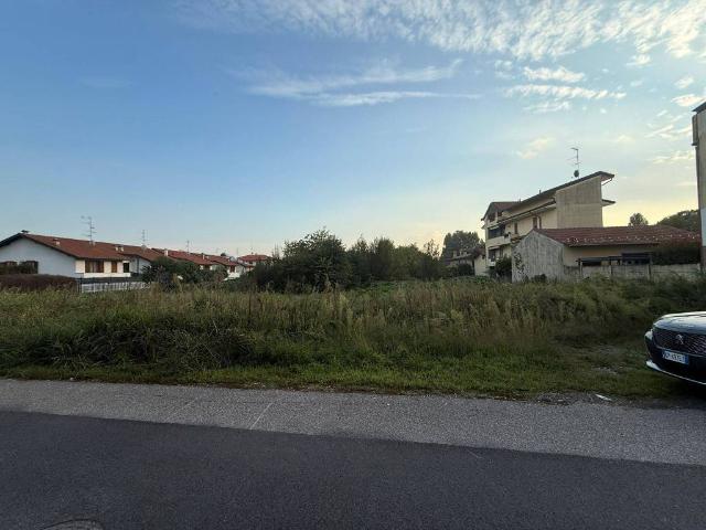 Terreno in vendita a Verghera, Samarate
