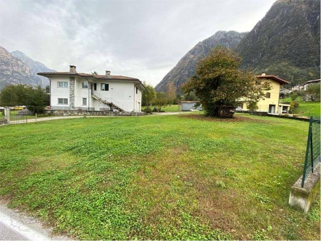 Terreno in vendita a Comunità montana della Valchiavenna, San Pietro Samolaco