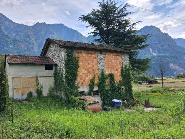 Terreno in vendita a Comunità montana della Valchiavenna, San Pietro Samolaco