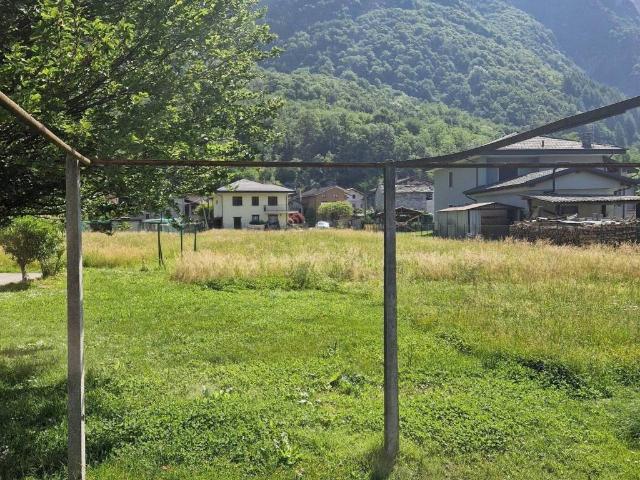 Terreno in vendita a Comunità montana della Valchiavenna, San Pietro Samolaco