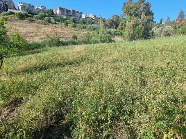 Terreno in vendita a San Cataldo, Sicilia