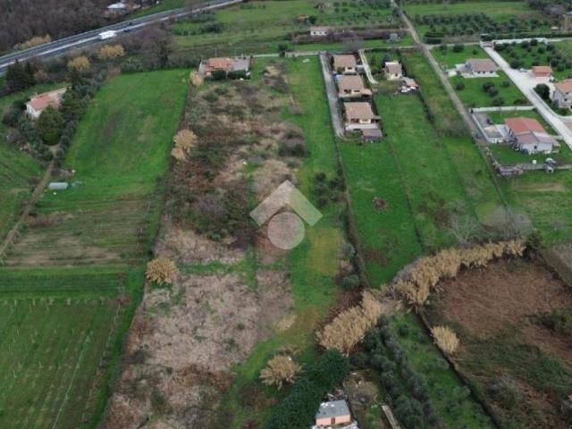 Terreno in vendita a Roma Capitale, Lazio