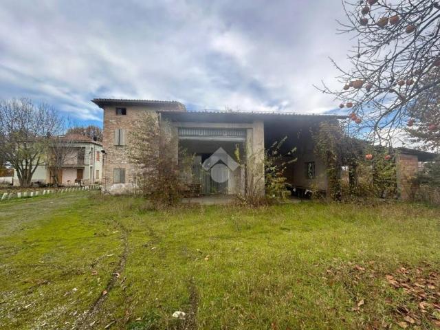 Terreno in vendita a Unione dei comuni del Sorbara, San Cesario Sul Panaro