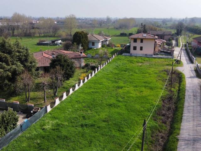 Terreno in vendita a Campagna, San Colombano Al Lambro