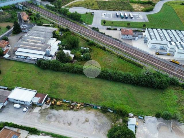 Terreno in vendita a San Giorgio Bigarello, Mottella