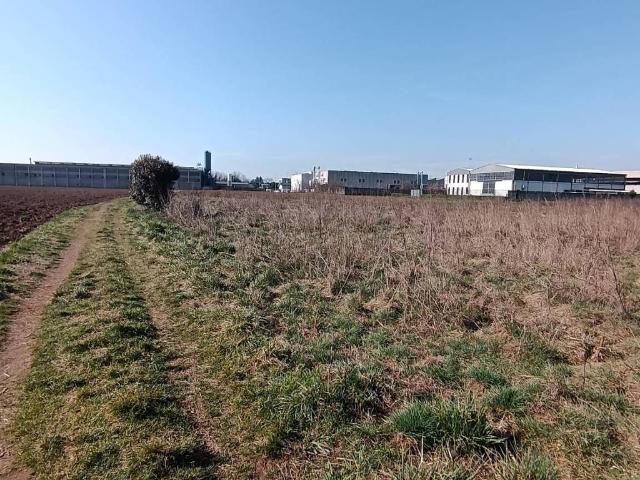 Terreno in vendita a San Giorgio Su Legnano, Lombardia