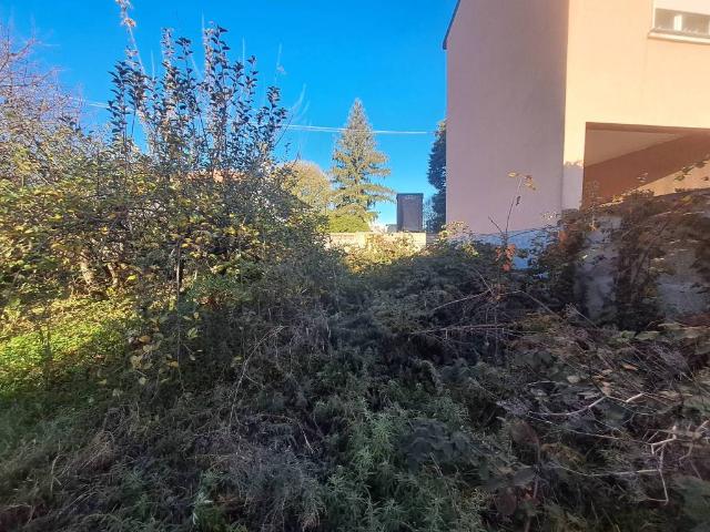 Terreno in vendita a San Giorgio Su Legnano, Lombardia
