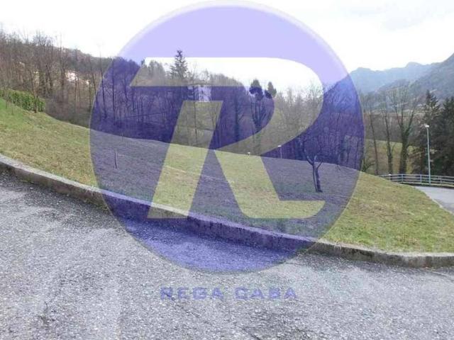 Terreno in vendita a Comunità Montana della Valle Brembana, San Giovanni Bianco