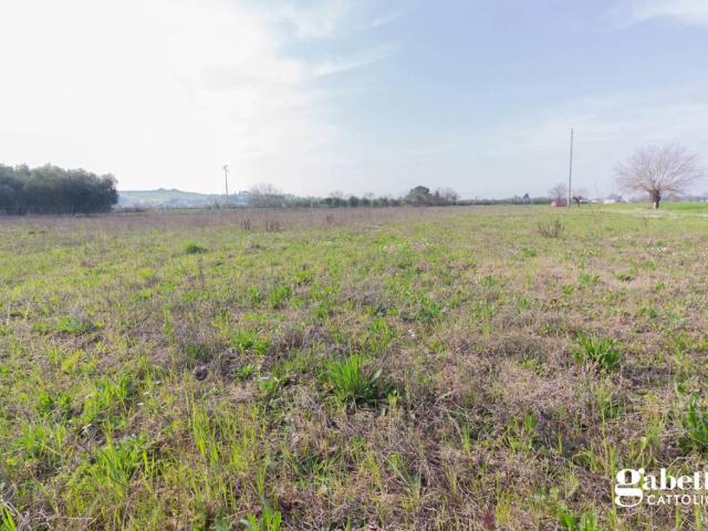 Terreno in vendita a San Giovanni In Marignano, Reggio Emilia
