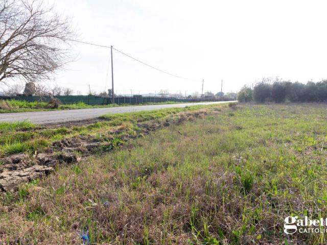 Terreno in vendita a San Giovanni In Marignano, Reggio Emilia