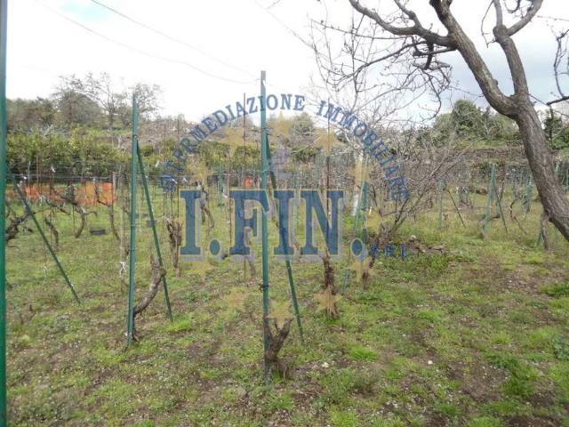 Terreno in vendita a Trappeto, San Giovanni La Punta