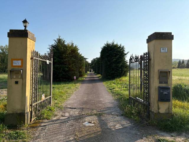 Terreno in vendita a La Mura San Carlo, San Lazzaro
