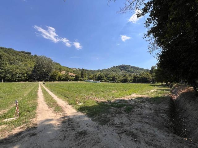 Terreno in vendita a La Mura San Carlo, San Lazzaro