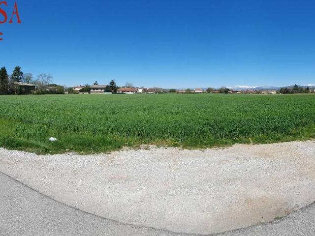 Terreno in vendita a San Lorenzo Isontino / San Lurinç Lisuntin, Gorizia / Gurize / Gorica