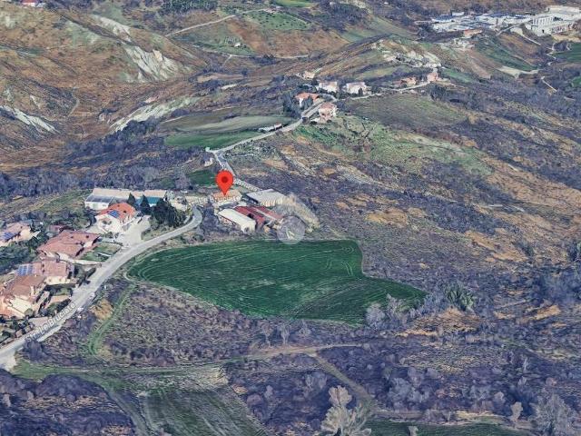 Terreno in vendita a Fiorentino