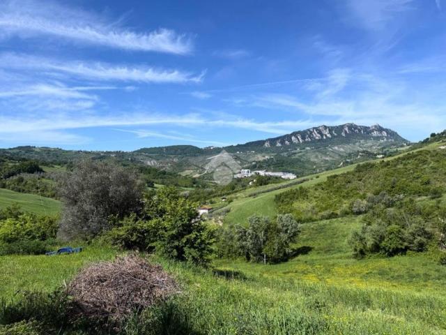 Terreno in vendita a Faetano